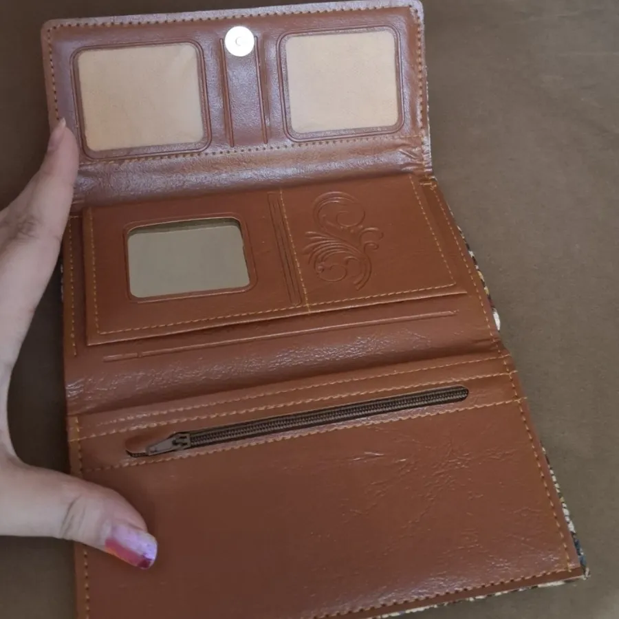 کیف پول زنانه