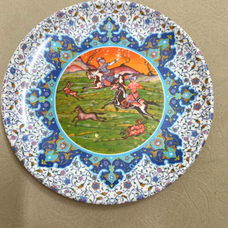 بشقاب خوش نقش