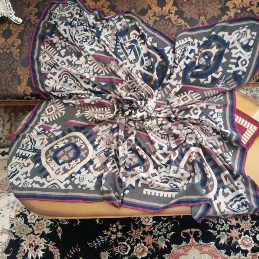 روسری موهر طرح برجسته