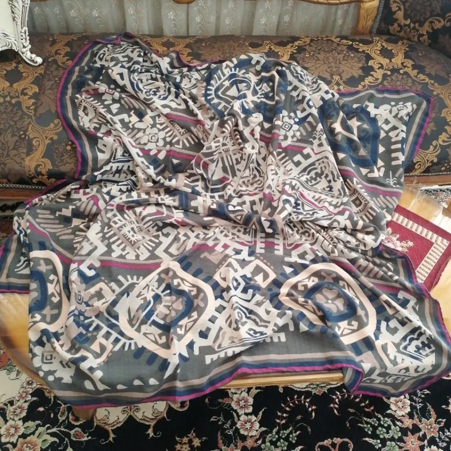 روسری موهر طرح برجسته