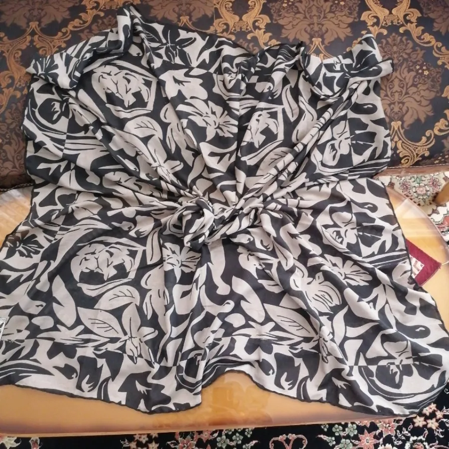 روسری موهر طرح برجسته
