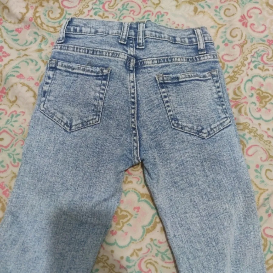 لی بوتکات دخترانه