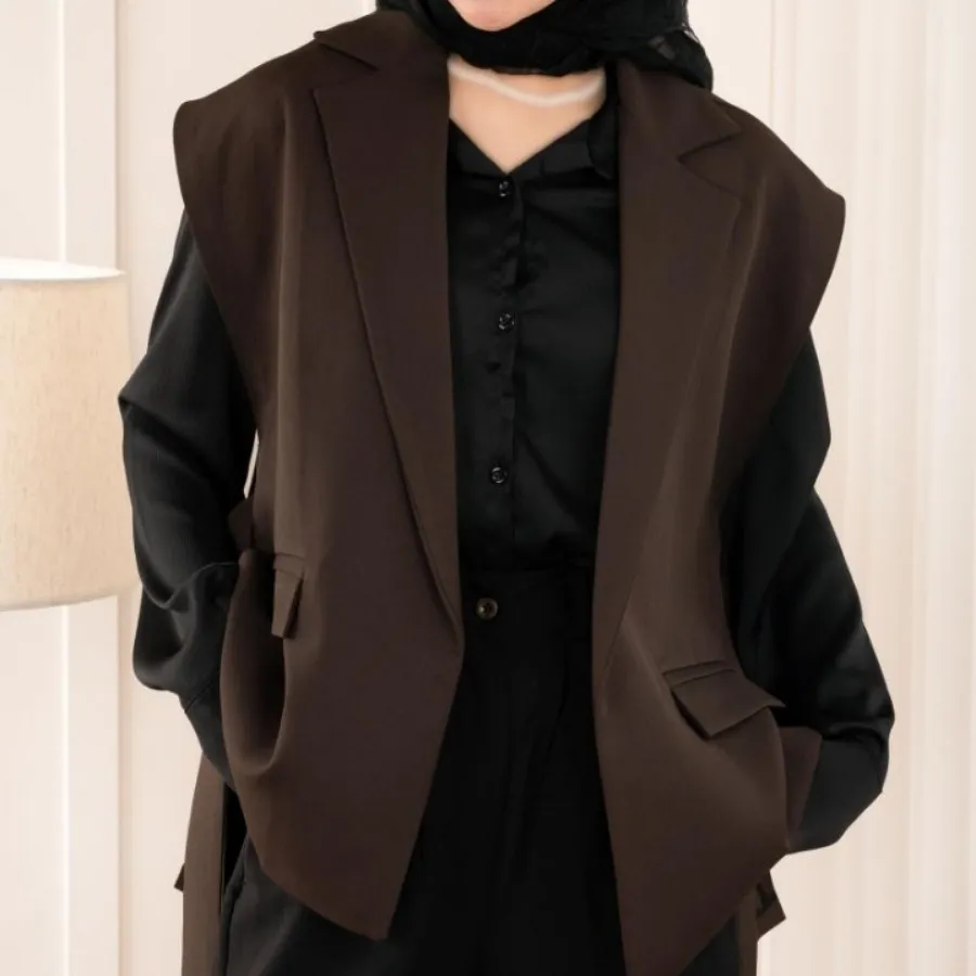 وست یقه انگلیسی