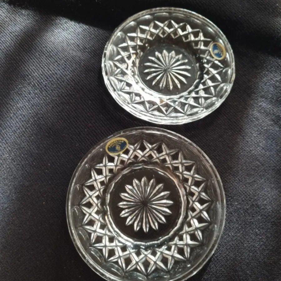 دو عدد نعلبکی کریستال چک