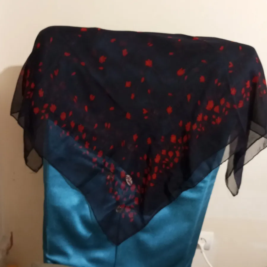 روسری ژرژت گل شقایق