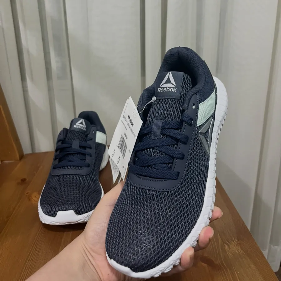 کتونی اورجینال REEBOK