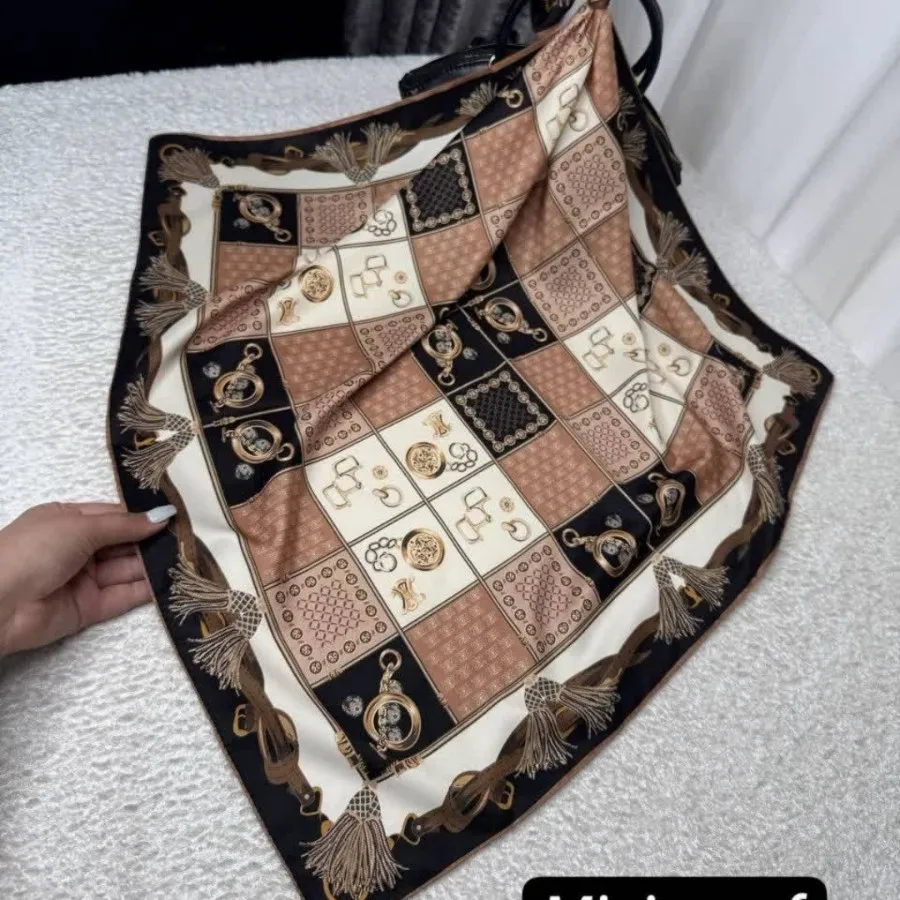 مینی اسکارف
