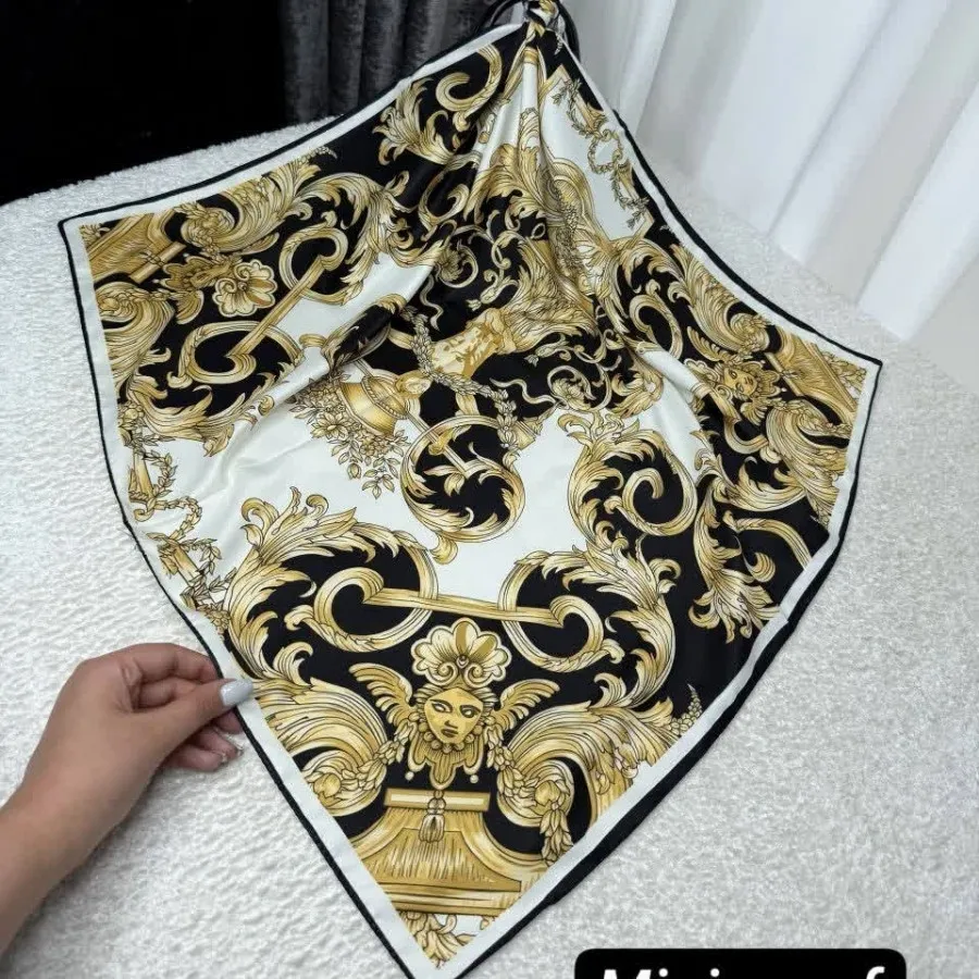 مینی اسکارف