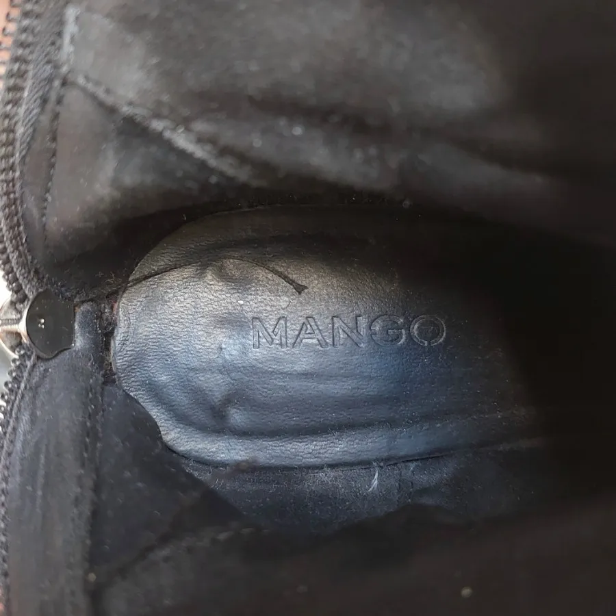 نیم بوت منگو 37