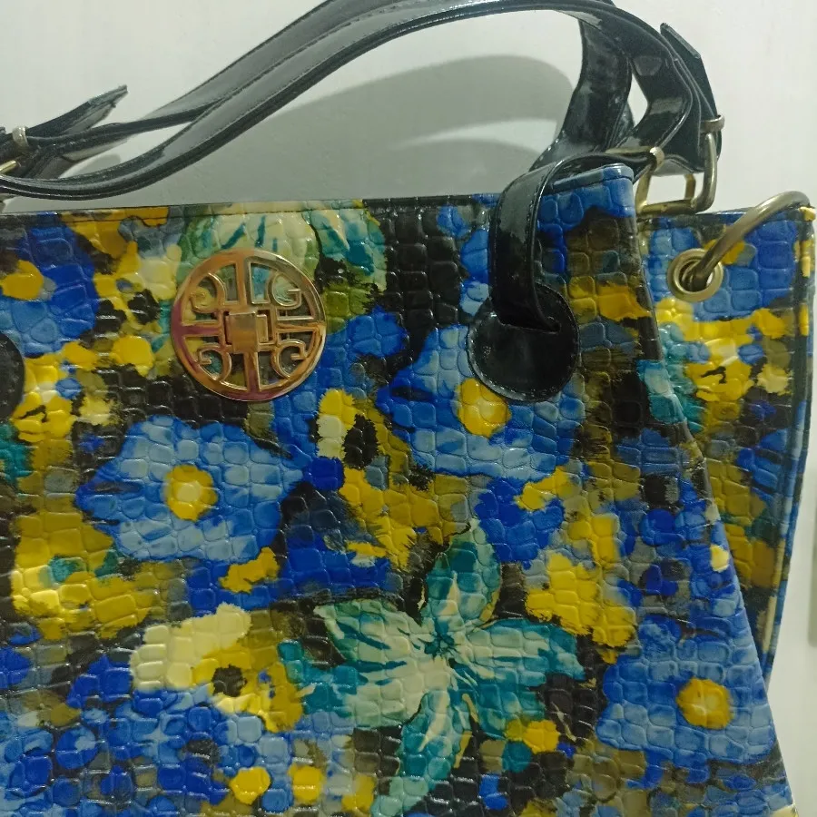 کیف گلدار رنگی تک