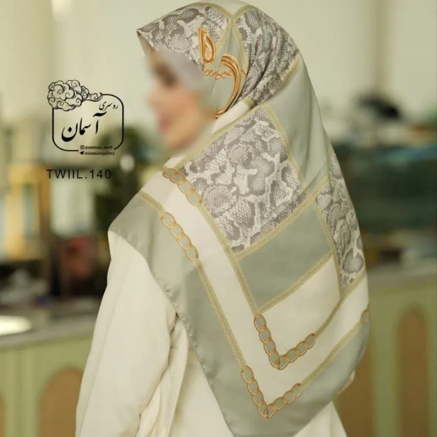 روسری ابریشمی