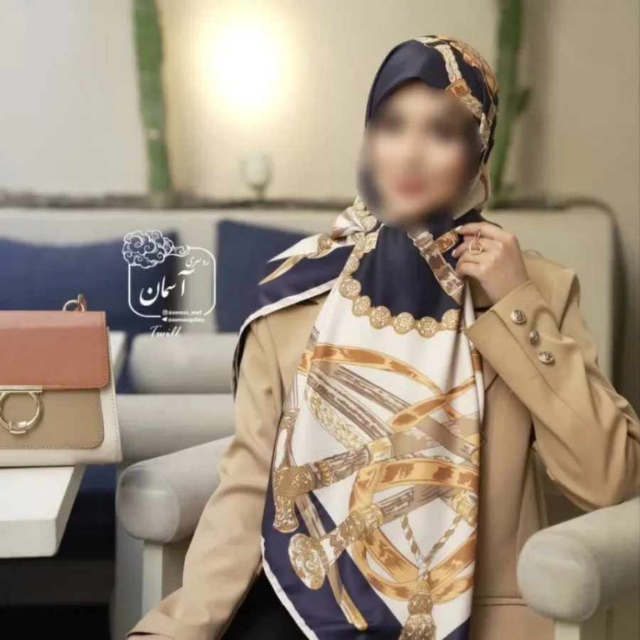 روسری ابریشمی