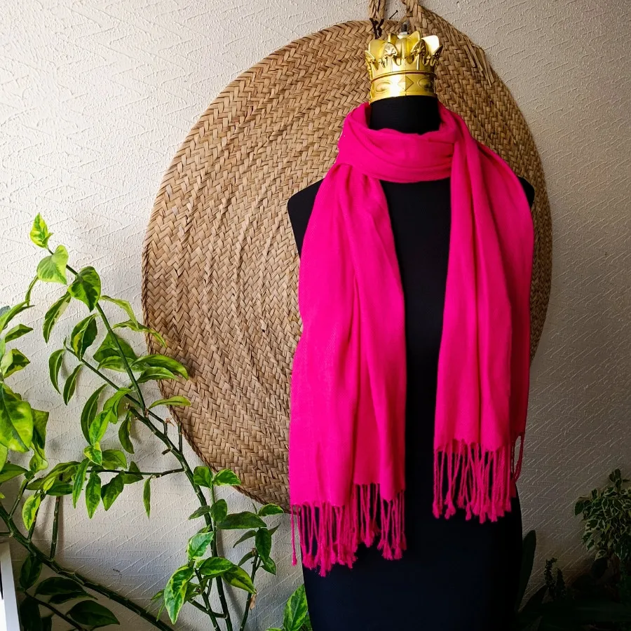 شال سرخابی