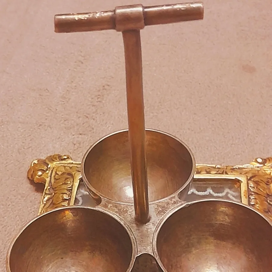 چاشنی یا سس خوری مارکدار