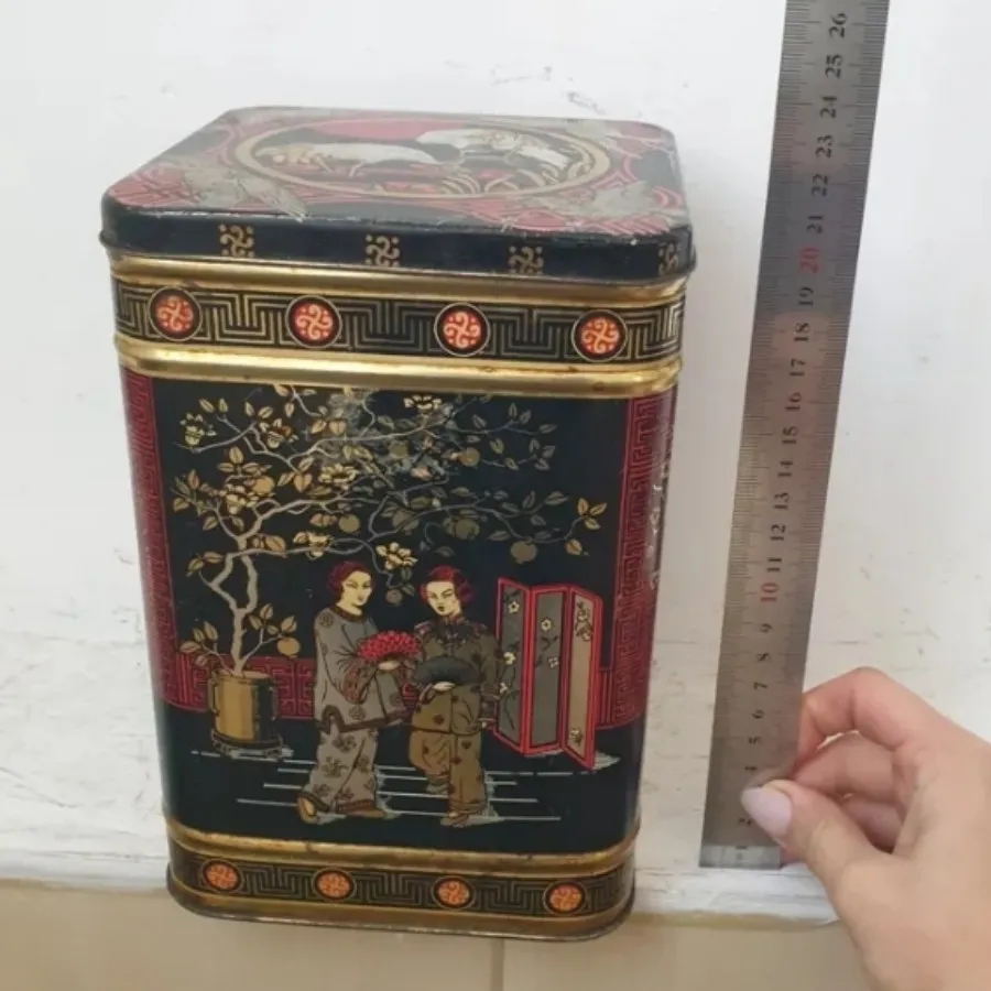 قوطی انگلیسی قدیمی