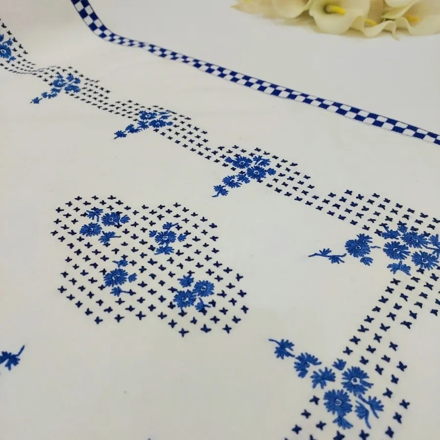 رومیزی گلدوزی خارجی