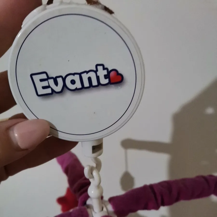 آویز تخت