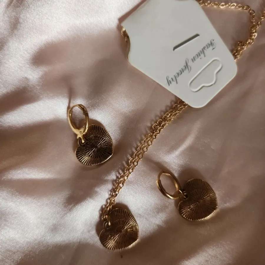 نیم ست قلب میناکاری Shein
