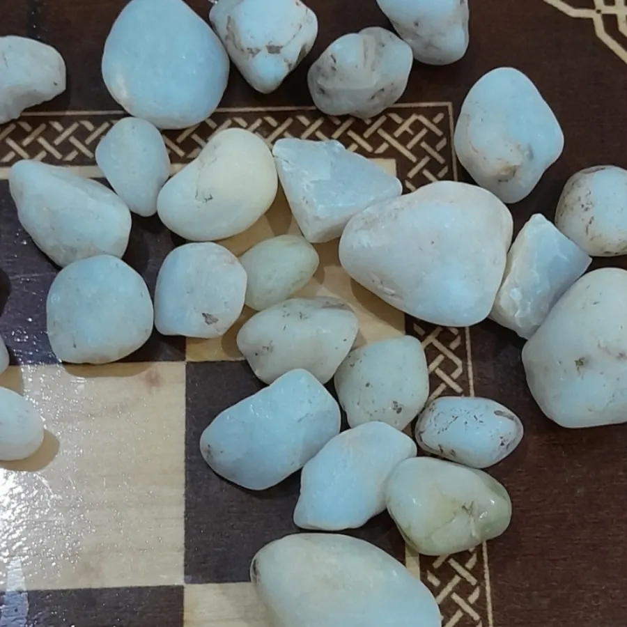 سنگ عقیق سفید شفاف