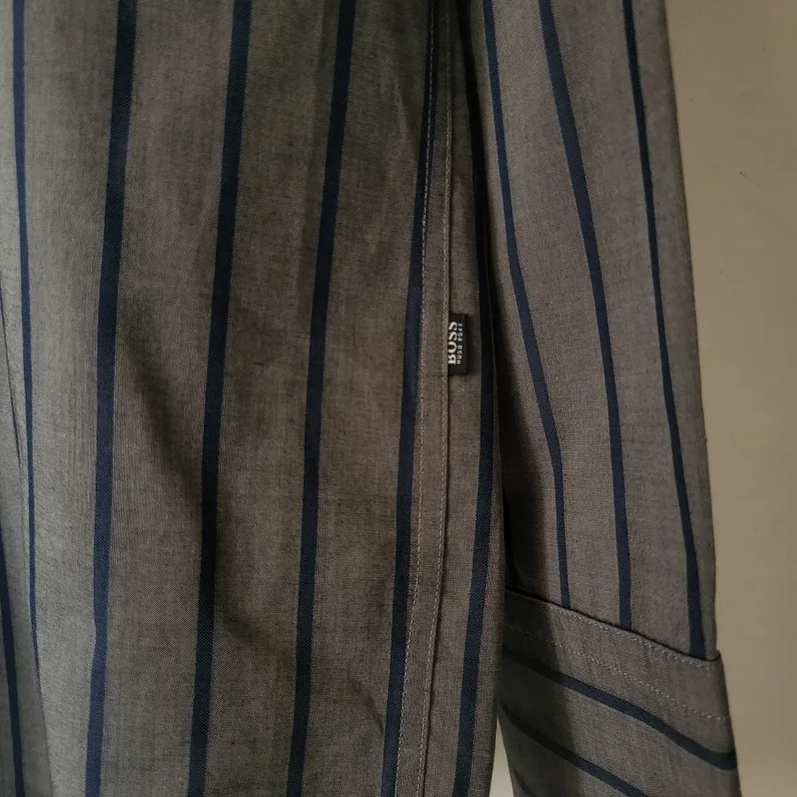 پیرهن مردانه hugo boss