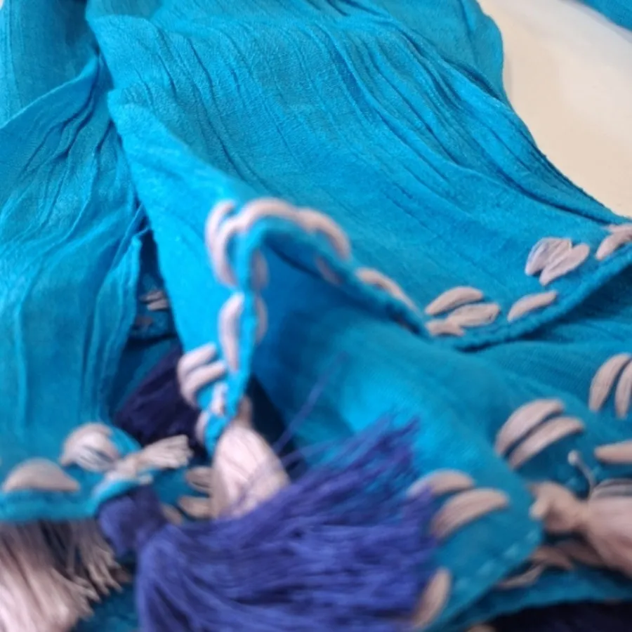 شال آبی