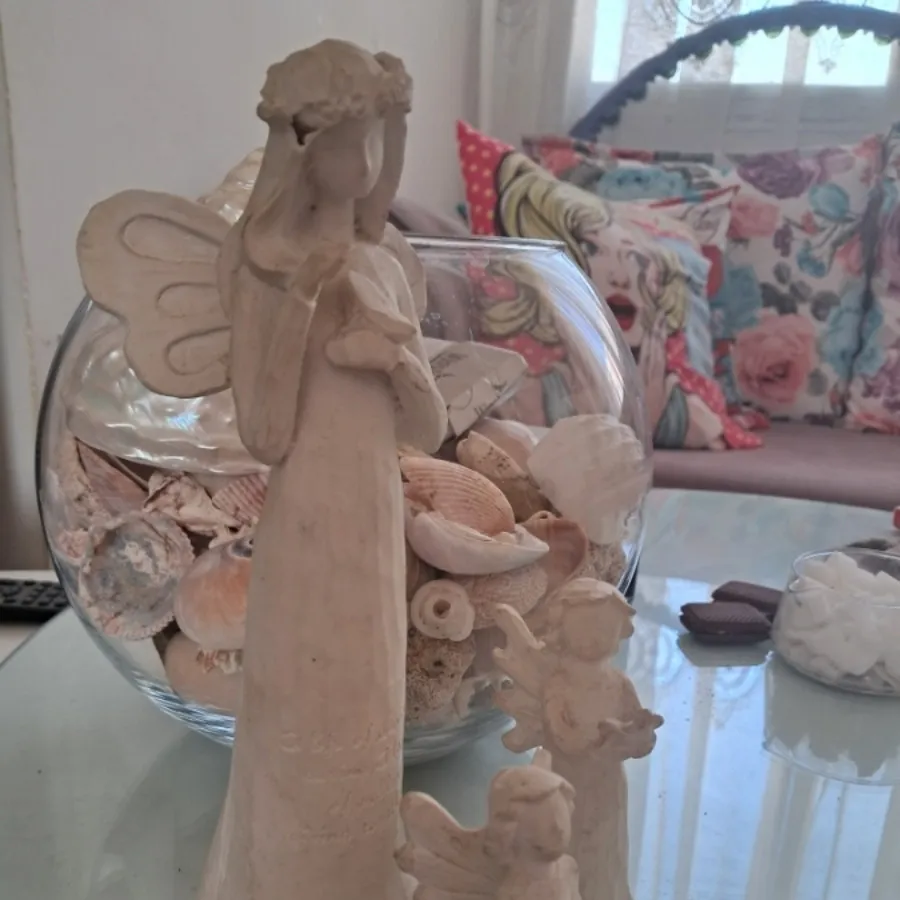 مجسمه فرشته خام