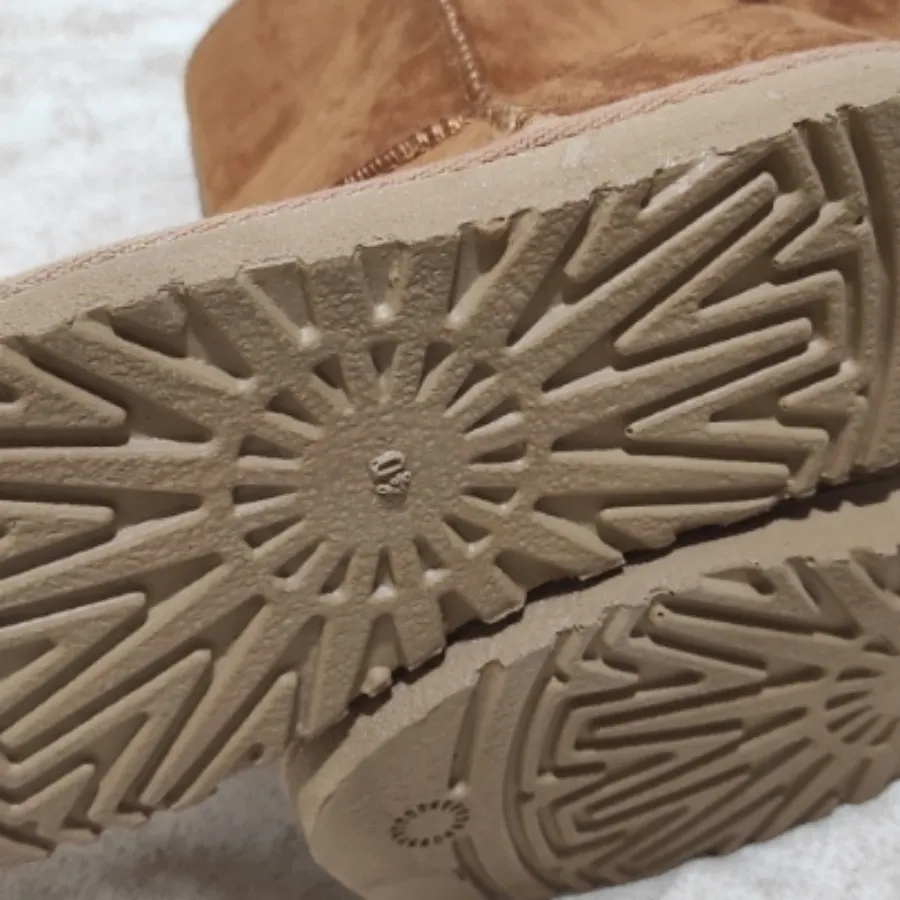 کفش  آگ بلند ugg