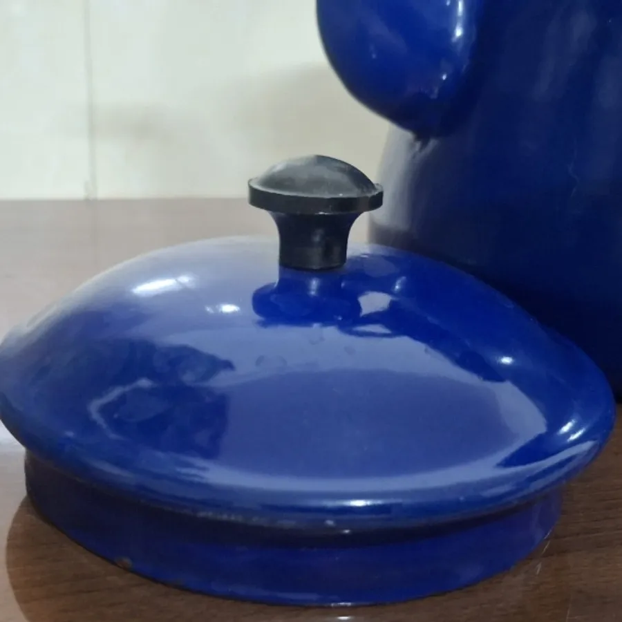کتری لعابی قدیمی