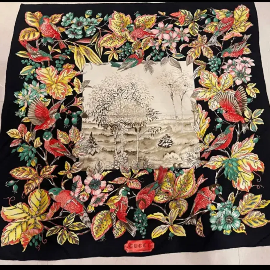 روسری ابریشم توییل