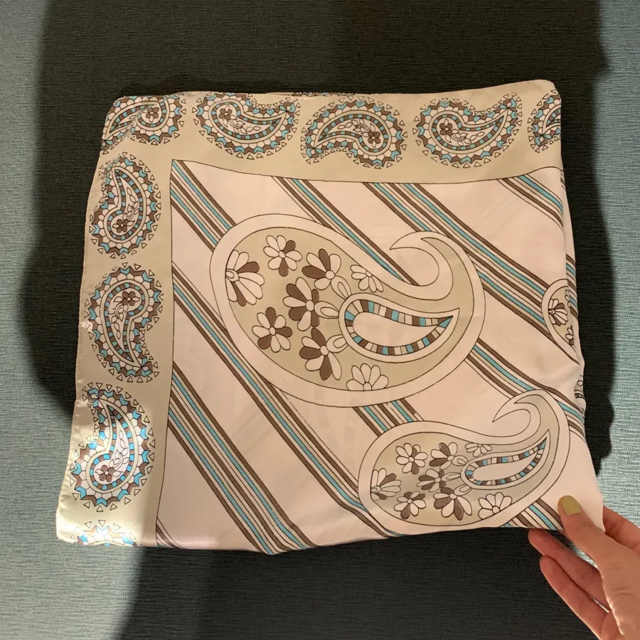 روسری مجلسی