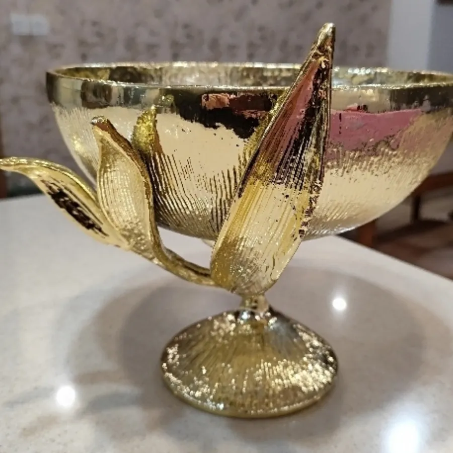 میوه خوری فلزی