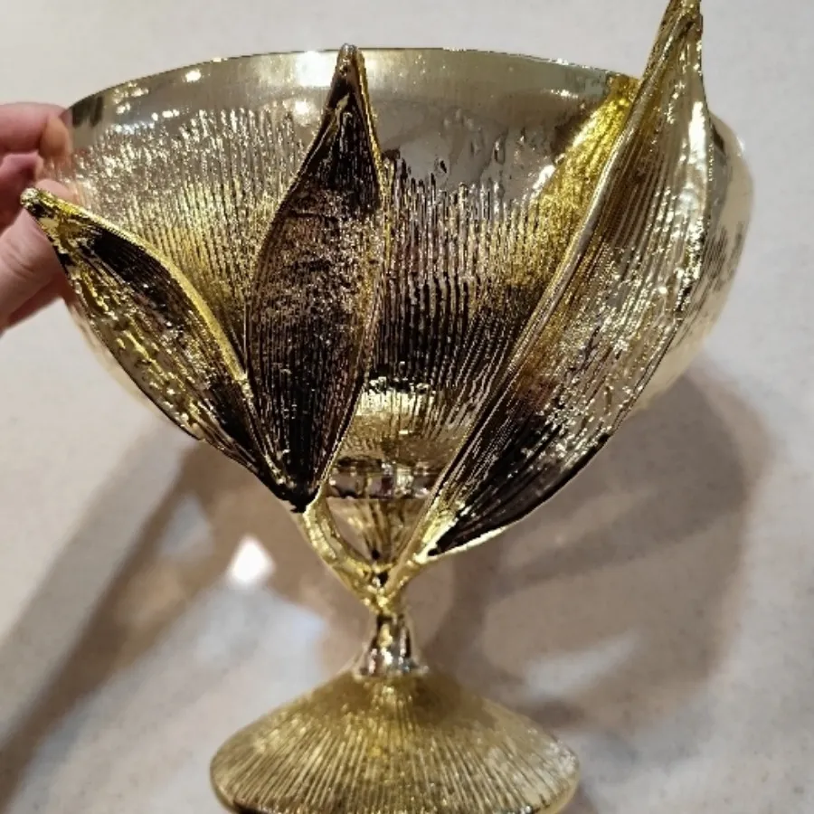 میوه خوری فلزی