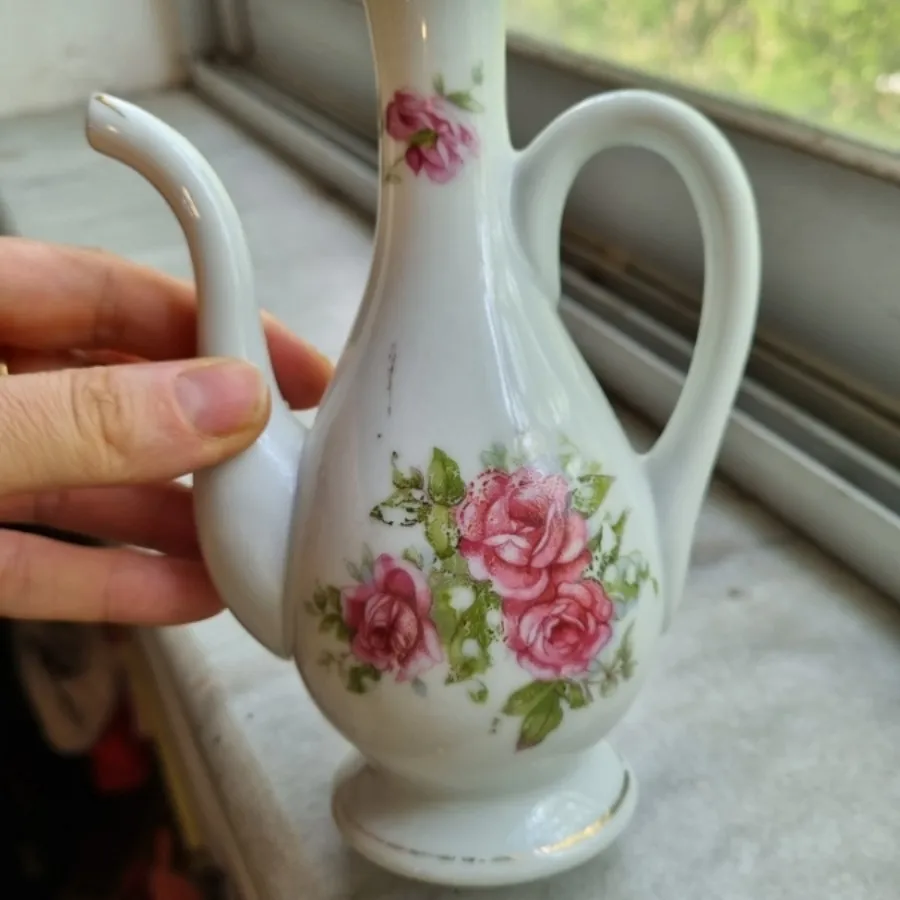 گلابپاش گلسرخی