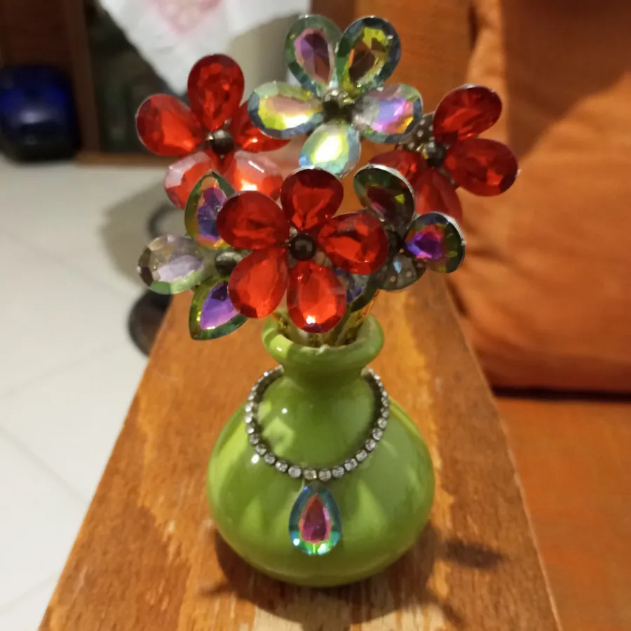 گلدان دکوری فانتزی