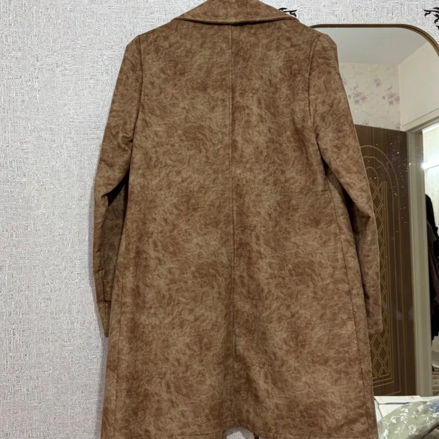 پالتو ابروبادی کرم نسکافه