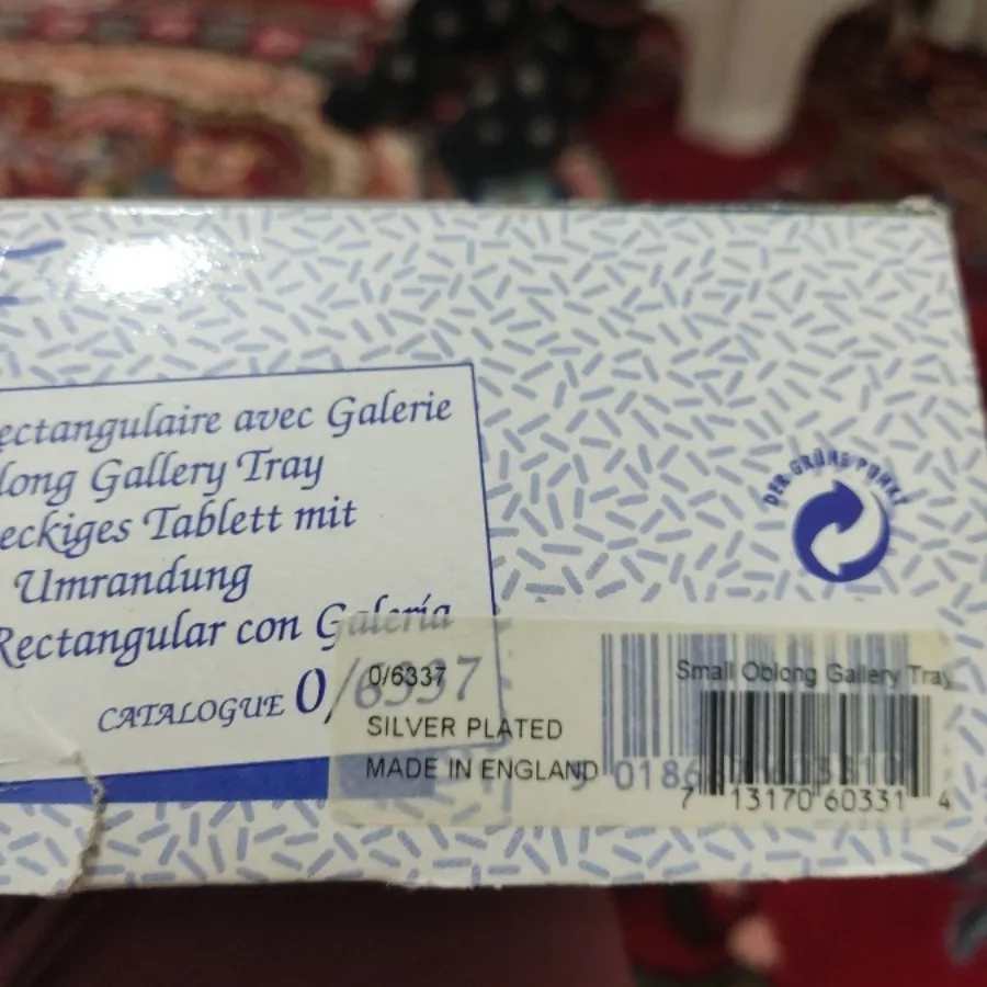 سینی پایه دار انگلیسی