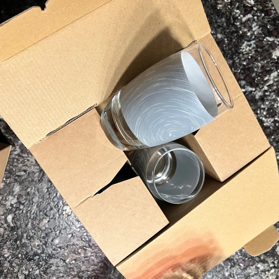 لیوان لومینارک اصل فرانسه