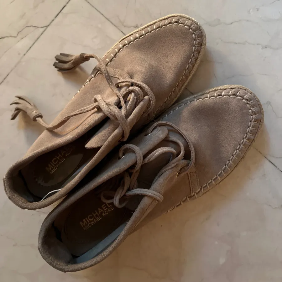 اسپادریل مایکل کورس
