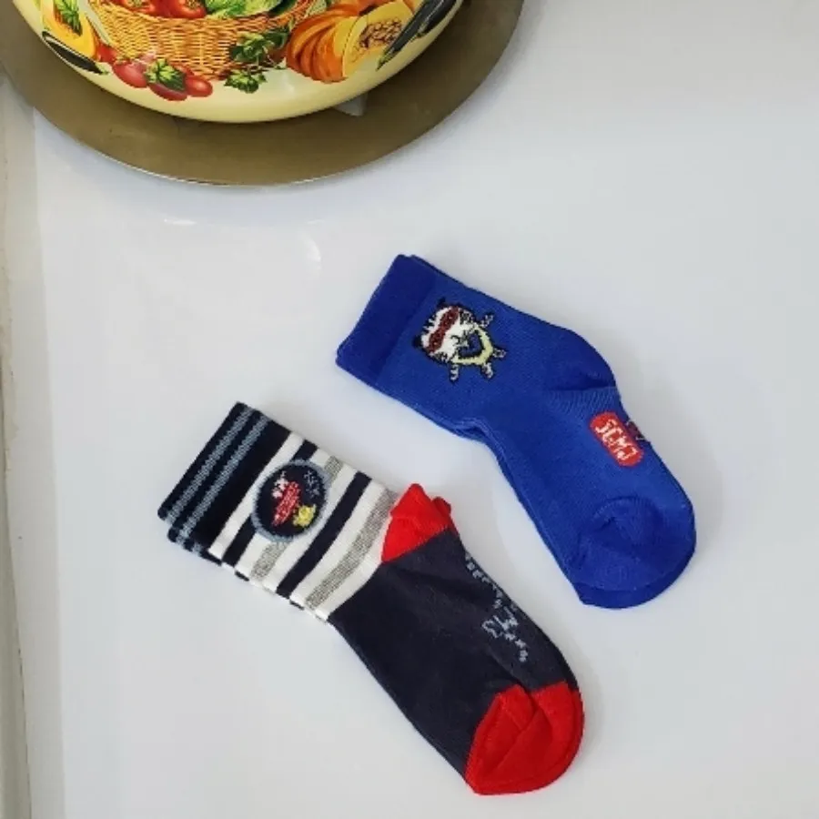 جوراب بچگانه