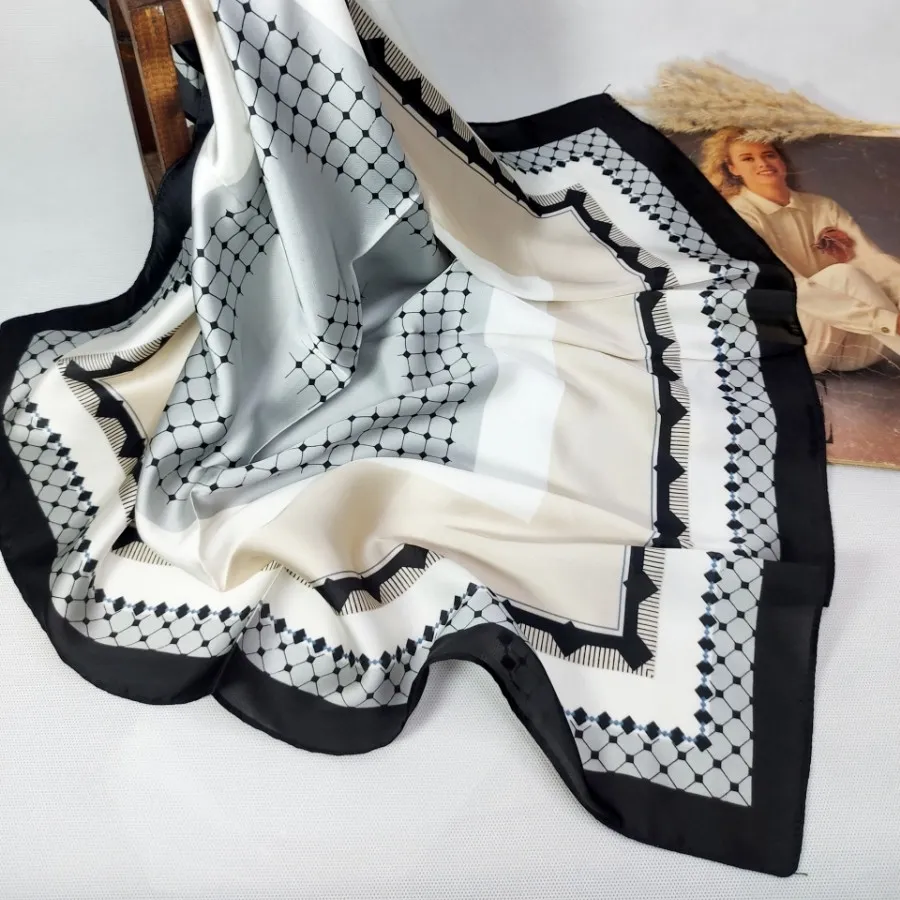 مینی اسکارف
