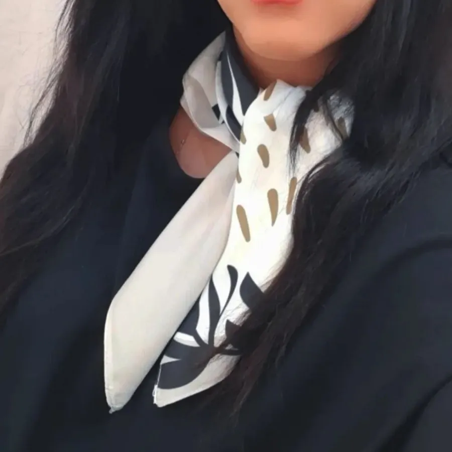 مینی اسکارف