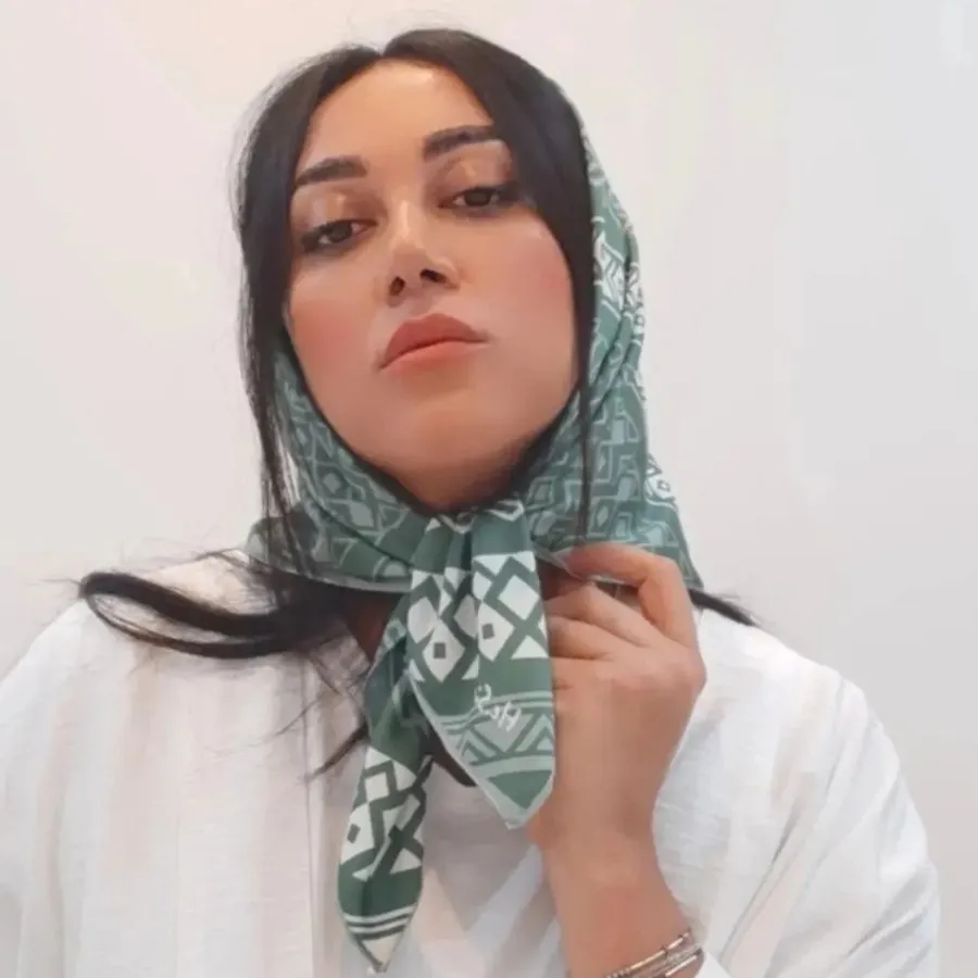 مینی اسکارف