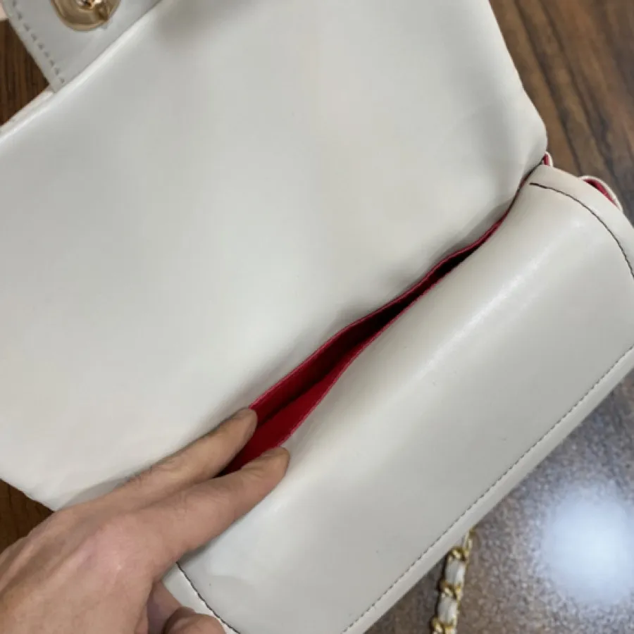کیف شنل