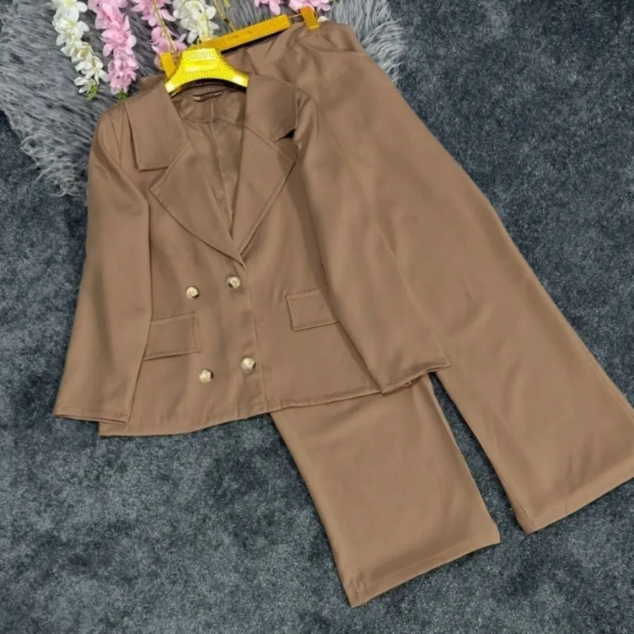 کت و شلوار خانومه