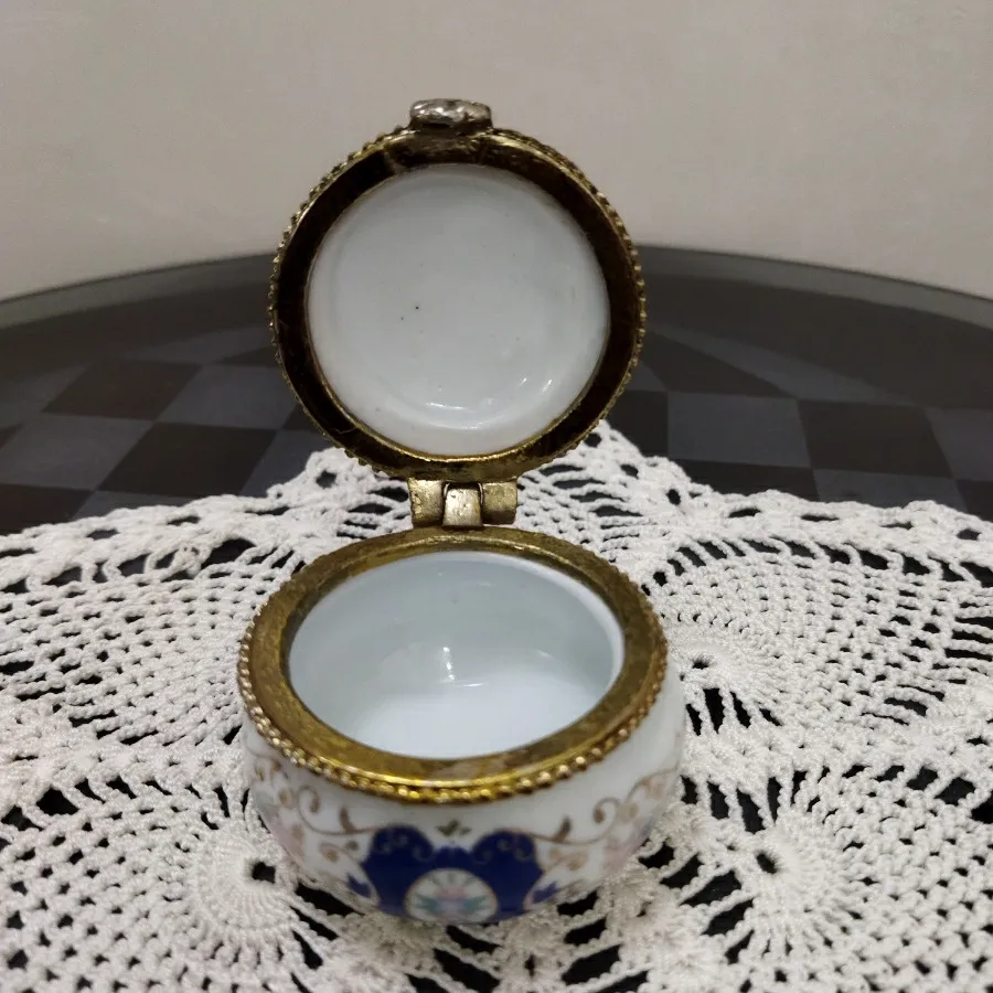 جا جواهری