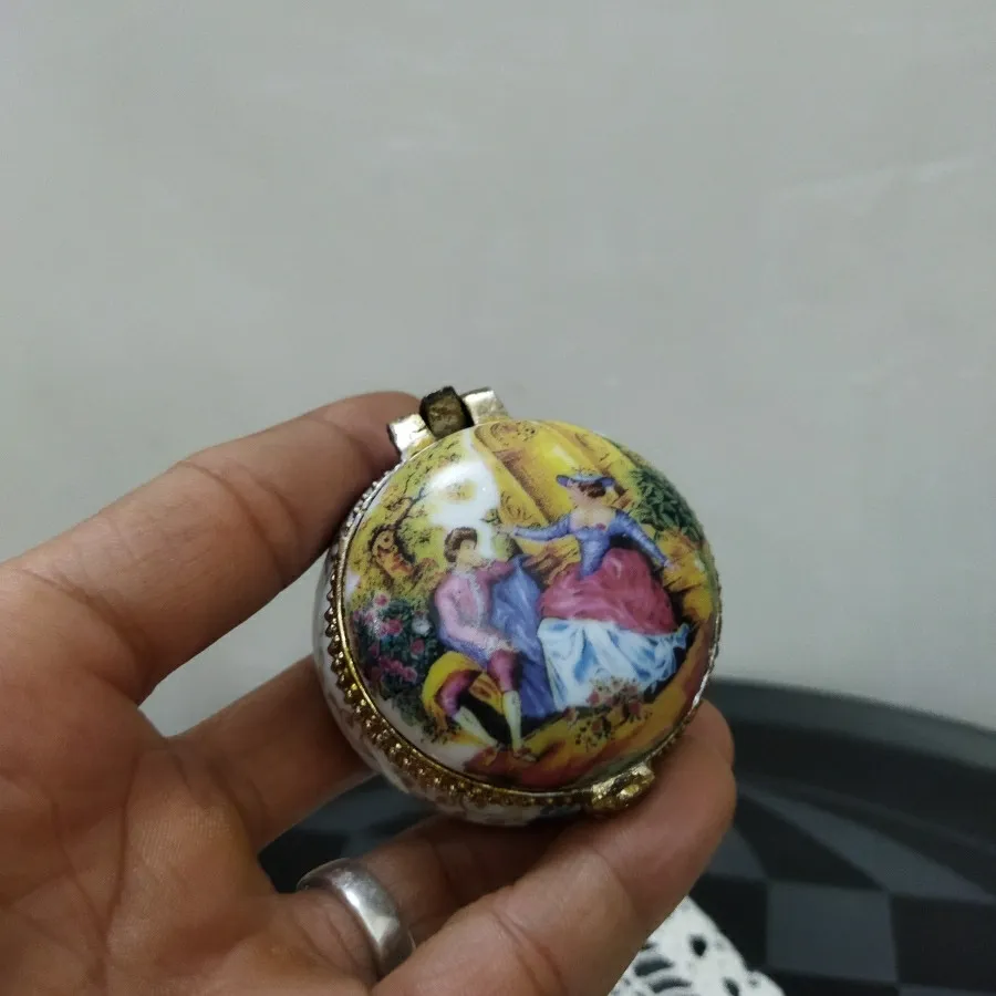 جا جواهری