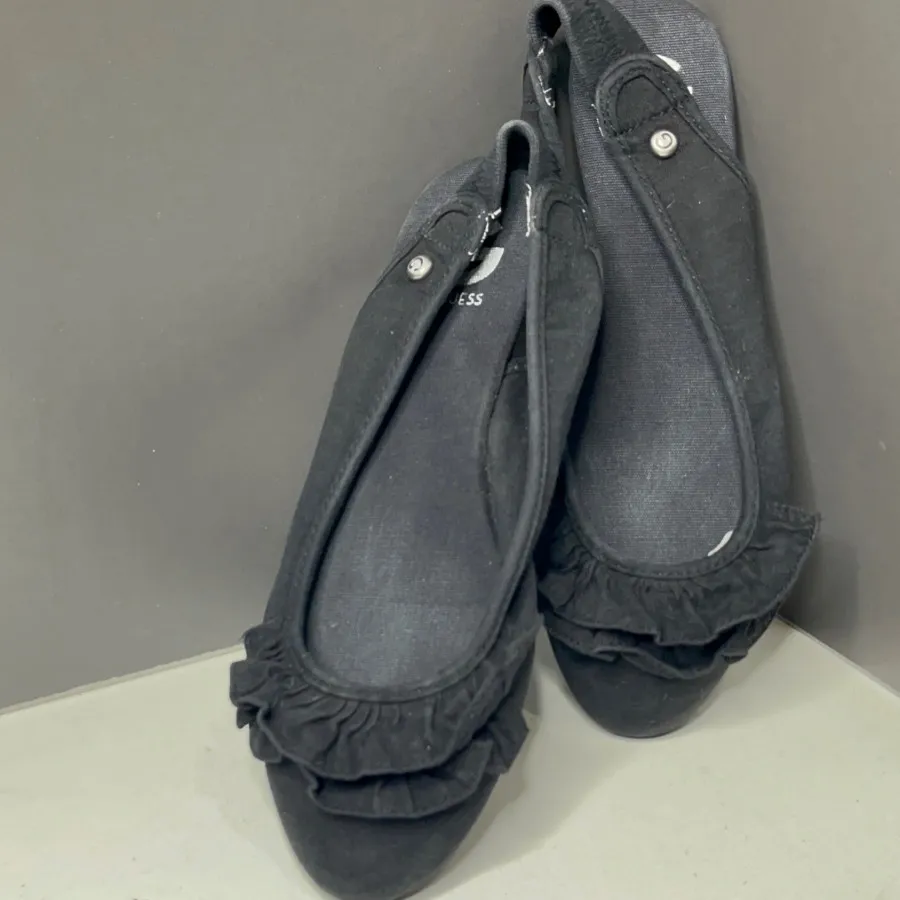 کفش عروسکی سایز 37