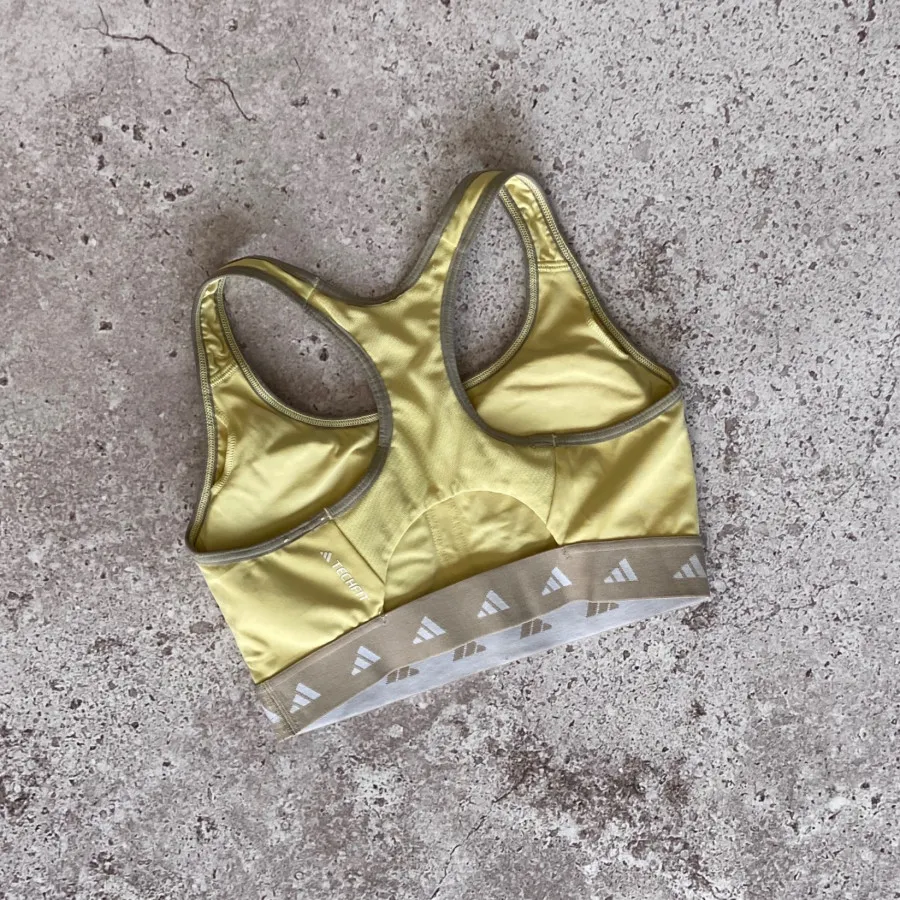 نیم تنه ورزشی adidas