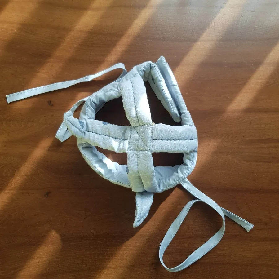 کلاه محافظ نوزاد