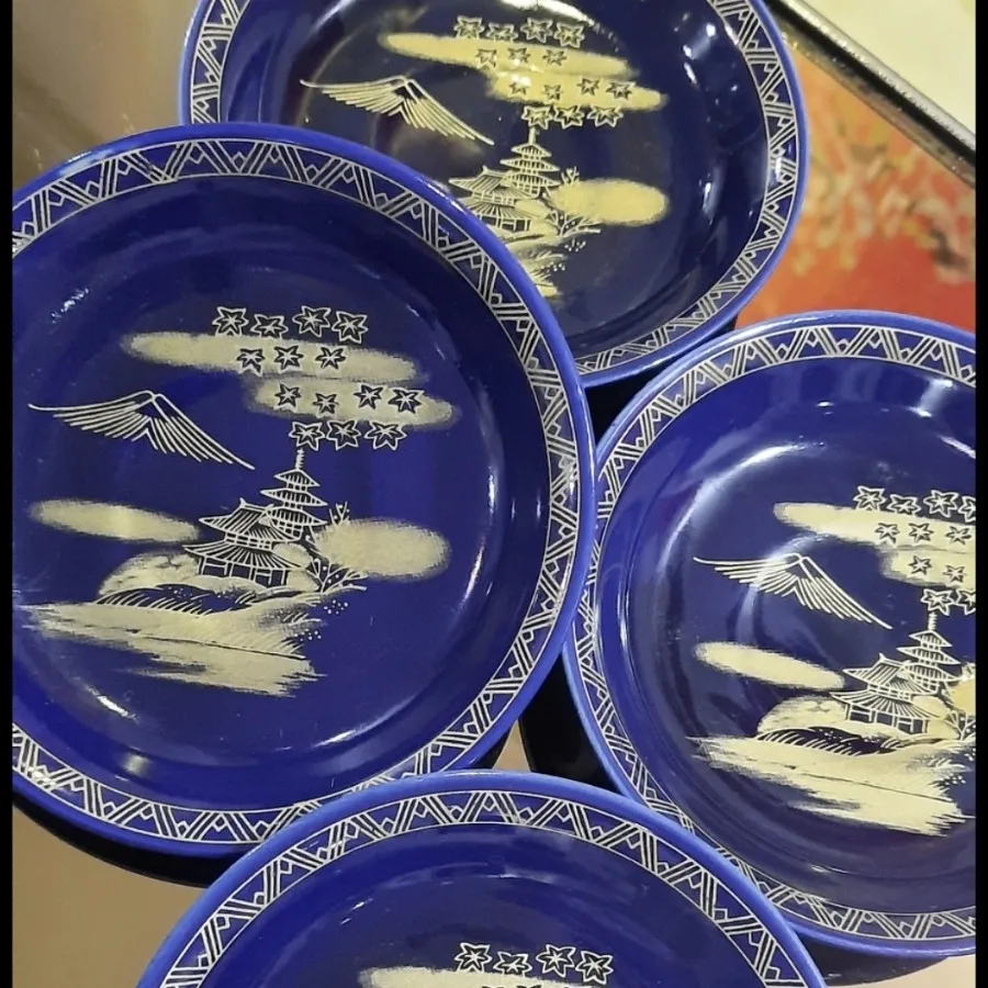 نعلبکی ژاپنی